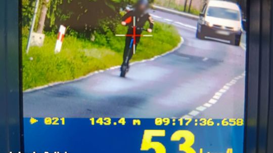 14-latek zatrzymany przez drogówkę. Policjantów zaskoczył wynik pomiaru