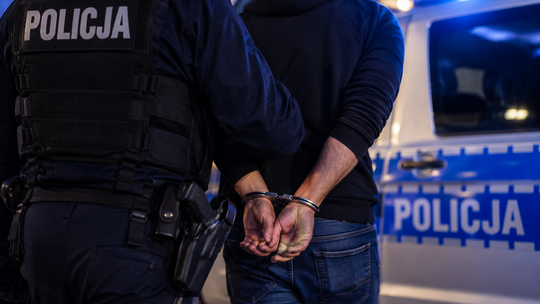 51-latek oskarżony o rozpowszechnianie pornografii dziecięcej. Sprawa trafiła do sądu w Gorzowie