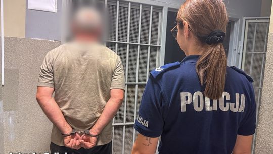 54-latek chciał ukryć swoją tożsamość. Funkcjonariusze nie dali się zwieść