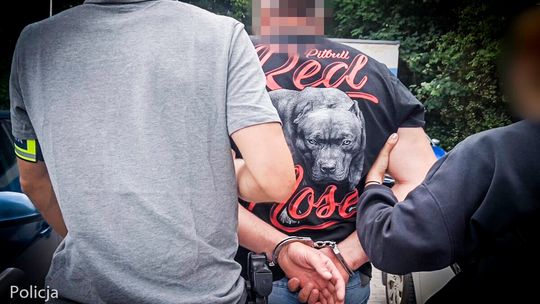 Agresywny mężczyzna groził ratownikowi. Interweniowali policjanci z Gorzowa