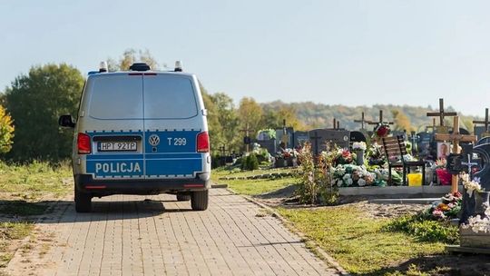 Akt oskarżenia przeciwko grabarzowi trafił do sądu