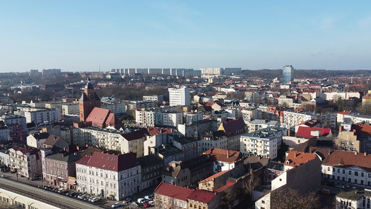 Bezrobocie w Gorzowie. Analiza danych z Powiatowego Urzędu Pracy