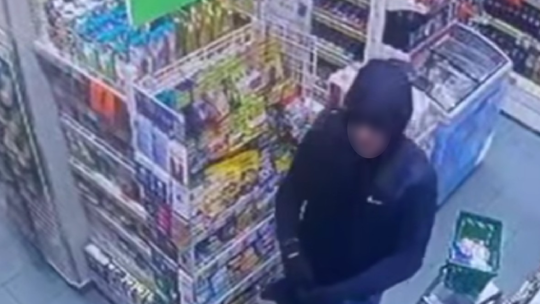 Brutalne napady na Żabki w Gorzowie – policja zatrzymała podejrzanego