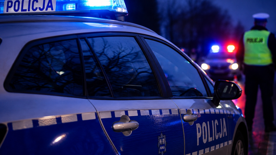 Były nauczyciel stanie przed sądem. Prokuratura zarzuca mu 15 przestępstw