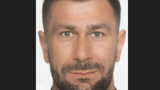 Były piłkarz z regionu poszukiwany. Policja opublikowała komunikat Były piłkarz z regionu poszukiwany. Policja opublikowała komunikat