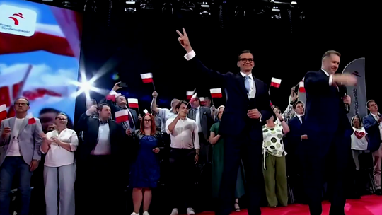 Czarnek i Morawiecki razem na scenie w Gorzowie