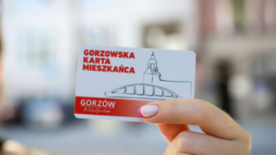 Darmowa komunikacja i nie tylko. Gorzów szykuje cyfrową rewolucję z Kartą Mieszkańca