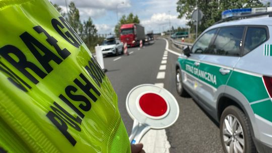 Dwa auta nie przejechały dalej. Podczas kontroli wyszło na jaw, co się stało