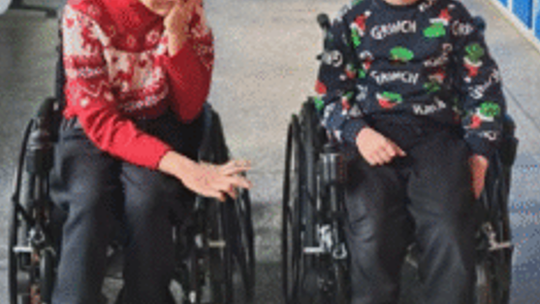 Dwoje dzieci z Gorzowa walczy o sprawność. Rodziny proszą o pilną pomoc