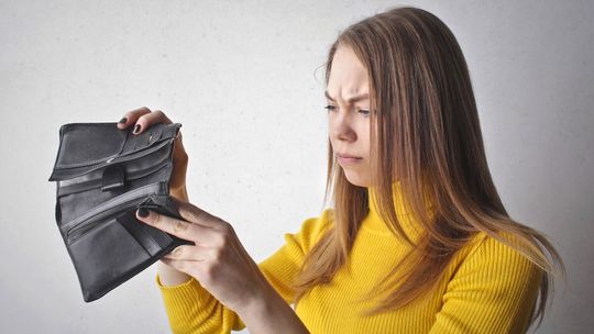 Gdy bieda dopadanie nasze portfele, to najpierw zrezygnujemy…