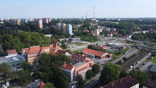 Gorzów. Bezdomni okupują klatki schodowe. Mieszkańcy boją się wychodzić z domów