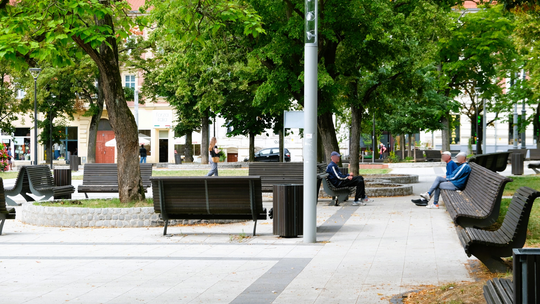 Gorzów. Przestrzeń publiczna zajęta przez kloszardów