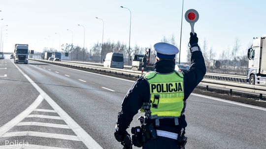 Gorzowscy policjanci biorą udział w akcji „Truck & Bus” – kontrole na S3