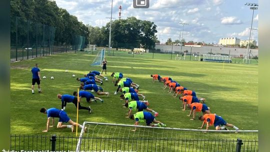 Gotowi na futbolową ekscytację? Sprzedaż karnetów na mecze Stilonu ruszyła!