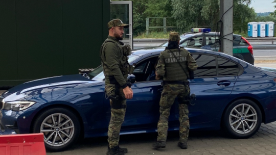 Granica pod specjalnym nadzorem. Skontrolowano tysiące osób