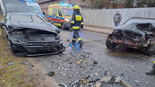 Groźny wypadek! Dwie osoby poszkodowane!