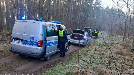 Ignorował polecenia funkcjonariuszy. Teraz poniesie konsekwencje Ignorował polecenia funkcjonariuszy. Teraz poniesie konsekwencje