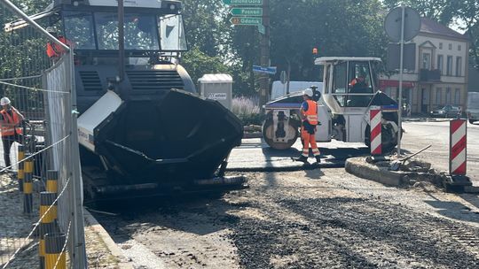 Intensywne prace przy rondzie Kosynierów Gdyńskich