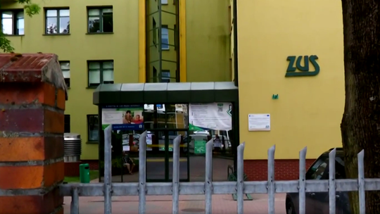 Jesteś na zwolnieniu lekarskim? O tym trzeba pamiętać