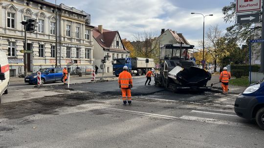 Kilkumiesięczny poślizg przy remoncie ul. Kosynierów Gdyńskich