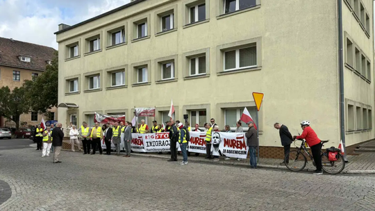 Kolejne zarzuty dla Roberta B. po publikacjach w sieci