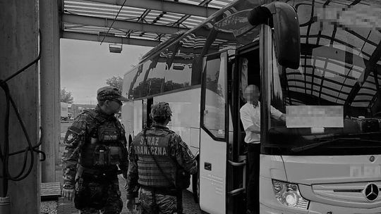 Kolejne zatrzymanie na granicy – dokument wzbudził podejrzenia