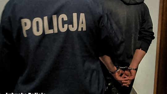 Kryminalni uderzyli jednocześnie w kilku miejscach. Zabezpieczyli narkotyki i gotówkę