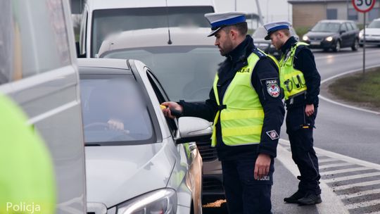 Miała promil alkoholu we krwi. Jechała z dzieckiem