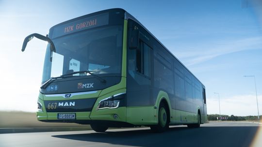 Mieszkańcy znów pojadą nad wodę autobusem. Rusza sezonowa linia