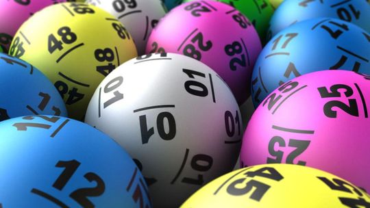 Miliony podrożeją. Los Lotto już nie za 3 zł. Wygrane także w górę