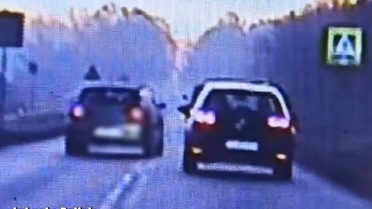 „Mistrzowie kierownicy” wciąż zabijają. Policja nie odpuszcza piratom drogowym