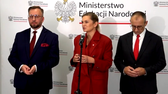 Młodzi przejmują inicjatywę Młodzi przejmują inicjatywę