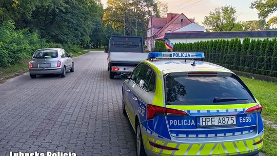 Na widok policjantów zawrócił… okazało się, że był nietrzeźwy