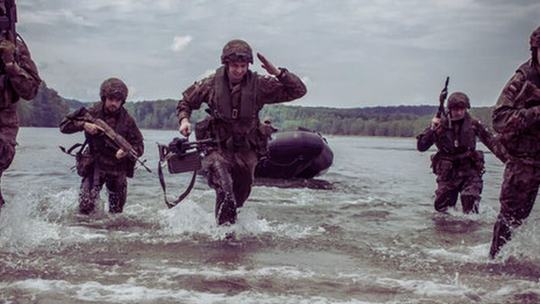 NIE dla powrotu obowiązkowej służby wojskowej [SONDAŻ]