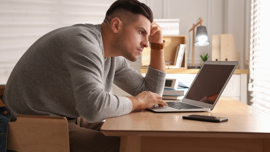 Nie masz telewizora? Kontroler od abonamentu prześwietli komputer