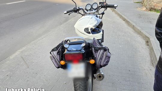 Nie miał prawa jazdy, a mimo to jechał motocyklem. Wpadł w ręce słubickiej policji!