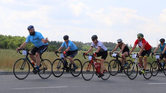 Nie uwierzysz! Przejechali 5 621 kilometrów na rowerze