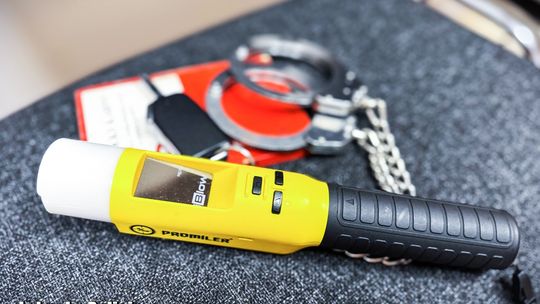 Nie zatrzymała się na sygnał policji. Teraz ma poważne kłopoty