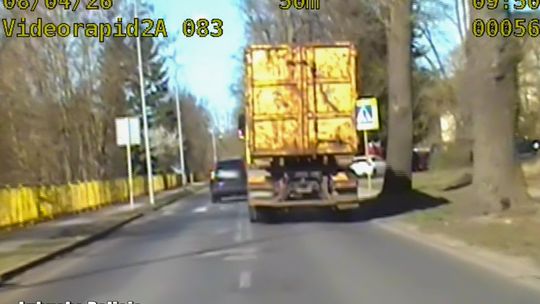 Niebezpieczne zachowanie przy przejściu. Sprawa trafi do sądu