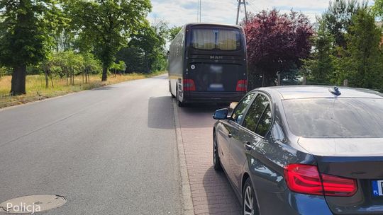 Nietrzeźwy kierowca autokaru chciał przewozić dzieci