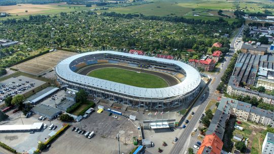 Nowe telebimy na Stadionie Edwarda Jancarza