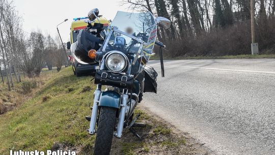 Pierwsze zdarzenia drogowe z udziałem motocyklistów. Policja apeluje o ostrożność