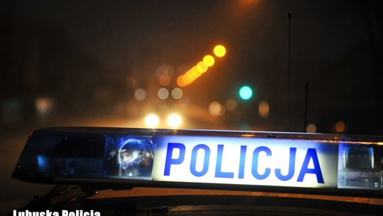 Pijany kierowca zatrzymany przez dzielnicowego. W aucie jego 14-letni syn
