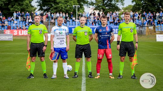 Piłkarskie derby na remis