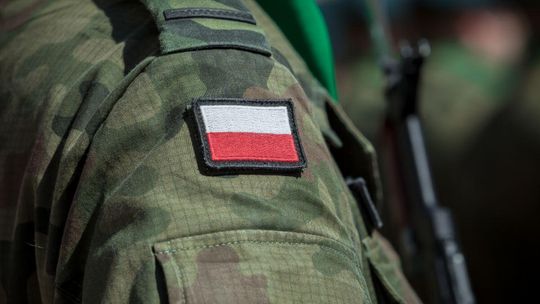Polacy za obowiązkowym szkoleniem wojskowym. Kto ma bronić granic?