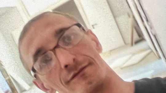 Policja szuka 43-latka. Bliscy od kilku dni nie mają z nim kontaktu