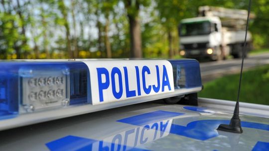 Policja zatrzymała pirata drogowego – surowa kara