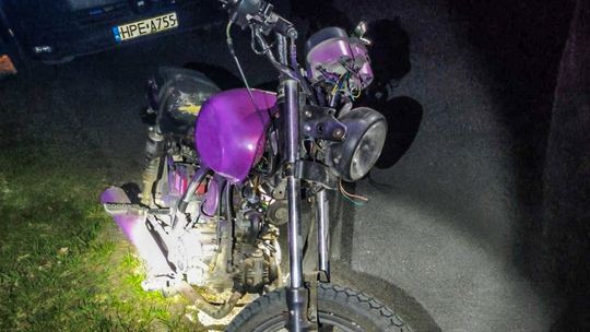 Policjanci zatrzymali motorower. Lista wykroczeń okazała się długa