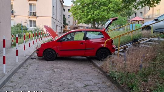 Policyjny pościg zakończył się kolizją z radiowozem. 33-latek trafił do aresztu