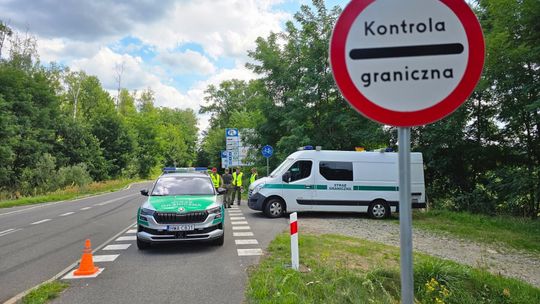 Polska przedłuża kontrole na granicach z Niemcami i Litwą do 4 października – decyzja MSWiA
